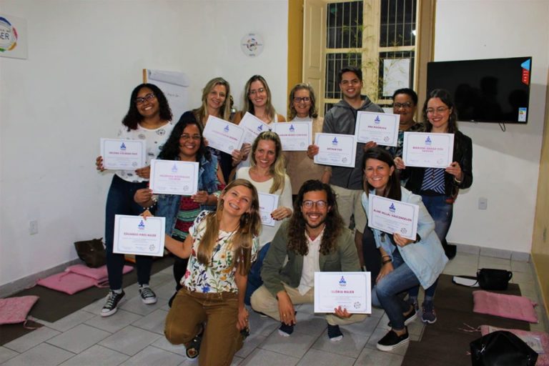 Turma A arte de estar no AGORA